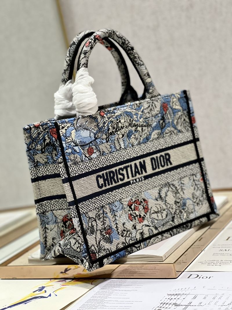 Christian Dior Shopping Bags